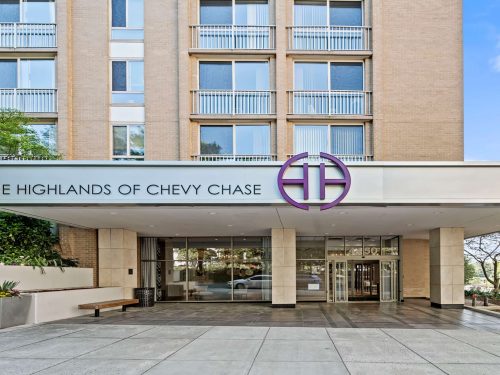 Chevy Chase Apartments, Neighborhood